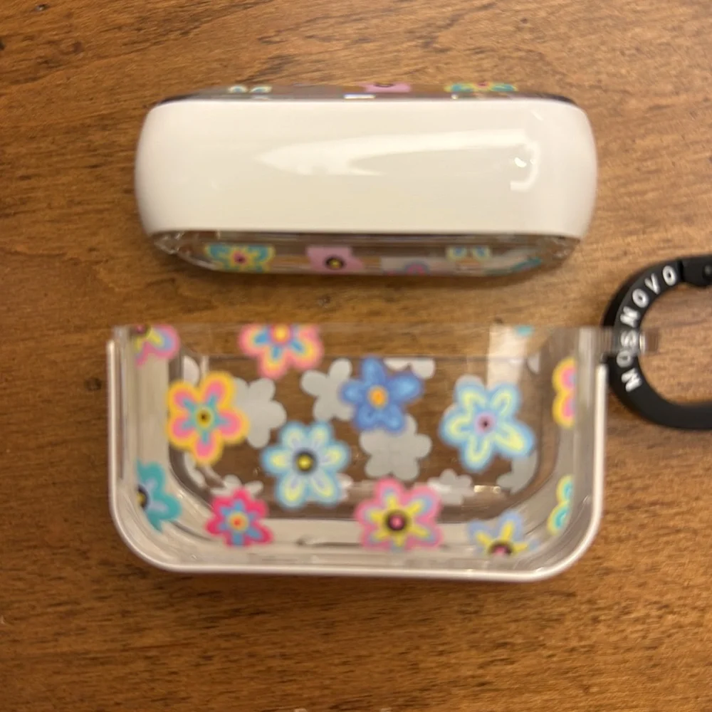 EUC Mosnovo Floral AirPod Pro Case